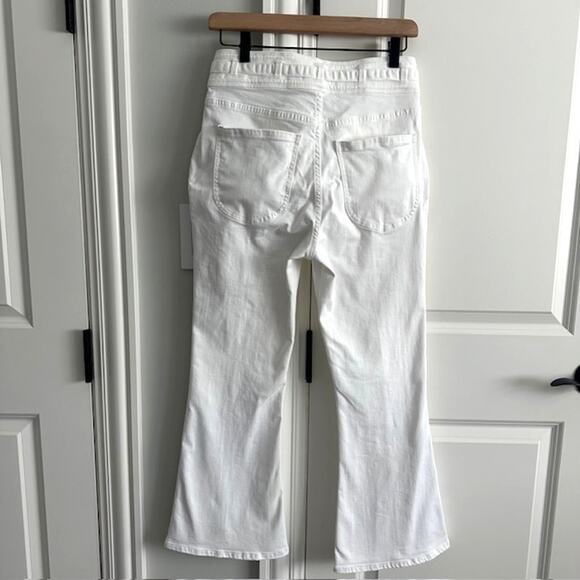 FRAME Denim Le Crop Flare Tie Waist Jeans Size: 28 Color: White - Picture 4 of 9